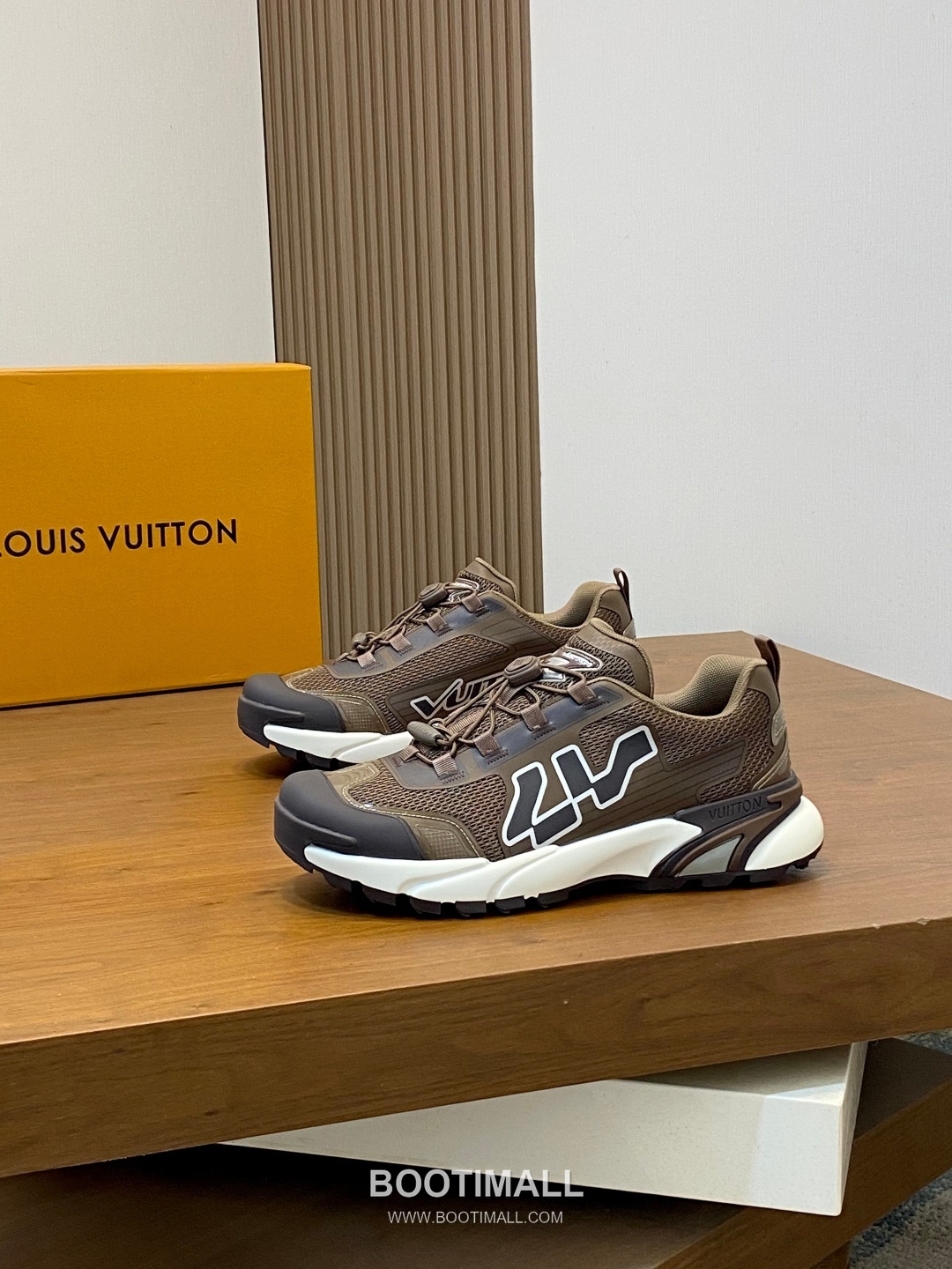 Loro Piana Calfskin Mesh Low Sneakers with Logo Detail 로로피아나 카프스킨 메쉬 로우 스니커즈 로고 디테일 4.0cm 3