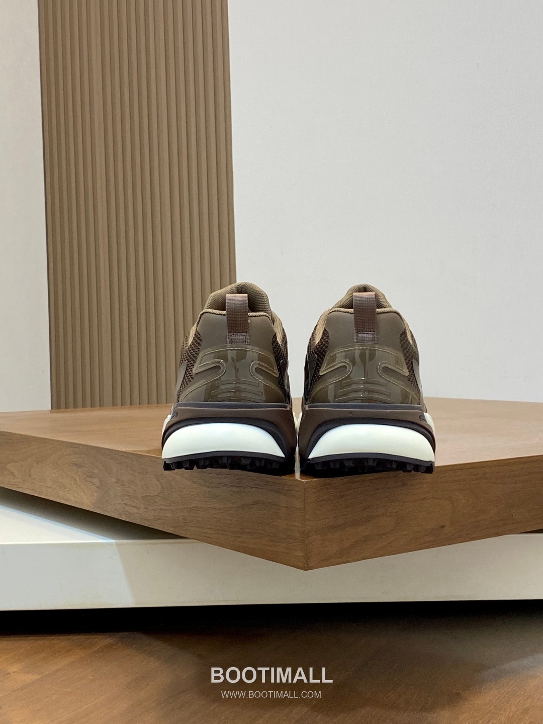 Loro Piana Calfskin Mesh Low Sneakers with Logo Detail 로로피아나 카프스킨 메쉬 로우 스니커즈 로고 디테일 4.0cm 8