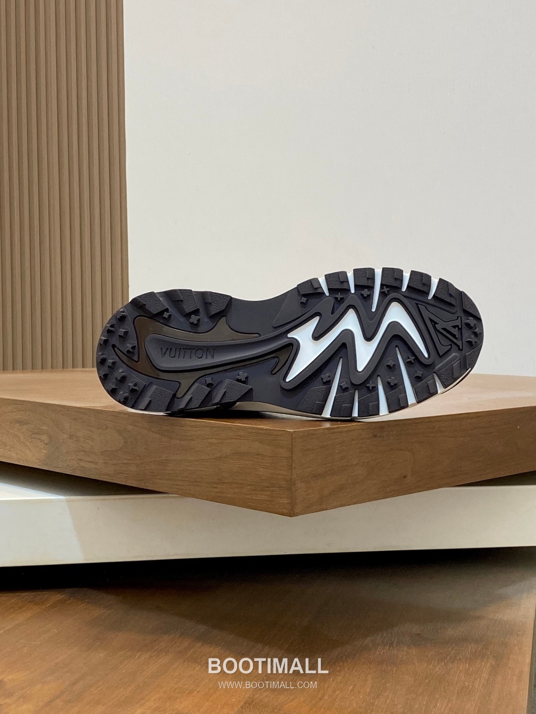 Loro Piana Calfskin Mesh Low Sneakers with Logo Detail 로로피아나 카프스킨 메쉬 로우 스니커즈 로고 디테일 4.0cm 9