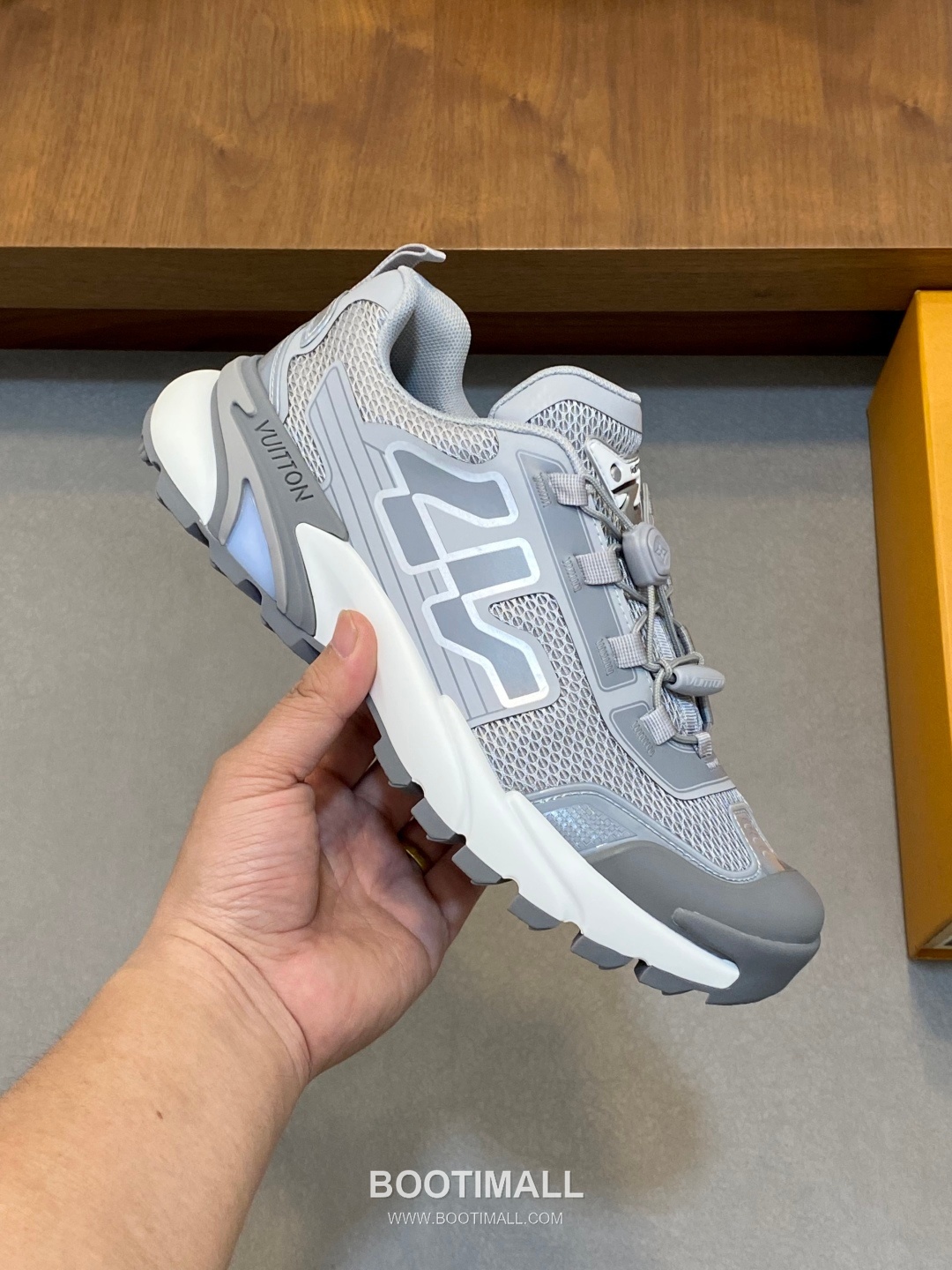 Loro Piana Calfskin Mesh Low Sneakers with Logo Detail 로로피아나 카프스킨 메쉬 로우 스니커즈 로고 디테일 4.0cm 4