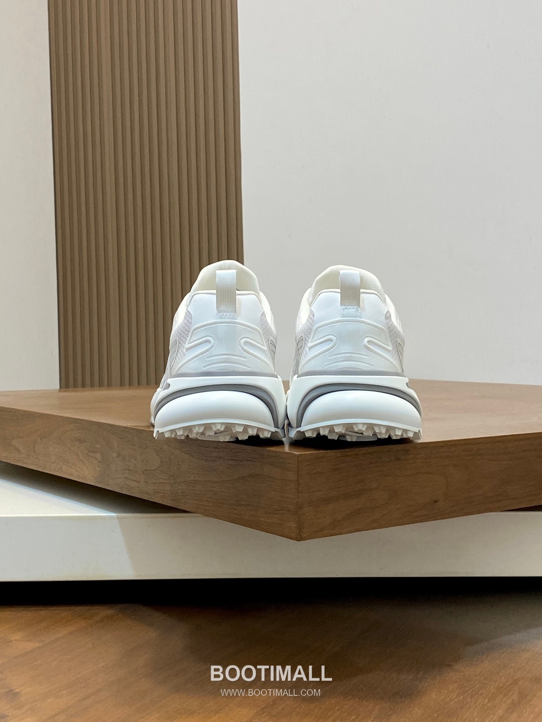 Loro Piana Calfskin Mesh Low Sneakers with Logo Detail 로로피아나 카프스킨 메쉬 로우 스니커즈 로고 디테일 4.0cm 8