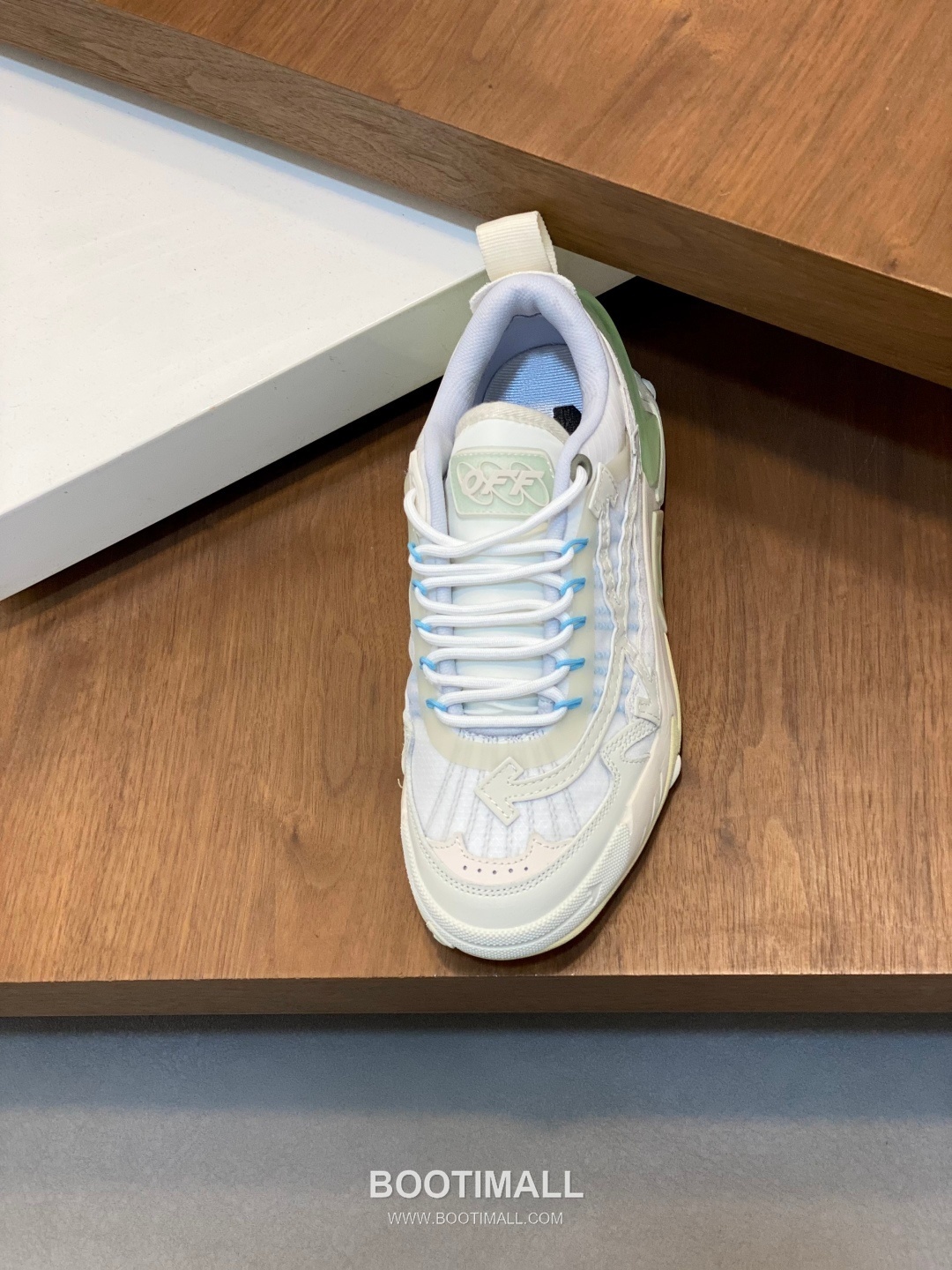 Off-White Hiking Suede Mesh Low Sneakers with Spike Rubber Sole Detail 오프화이트 하이킹 스웨이드 메쉬 로우 스니커즈 스파이크 러버솔 디테일 4.5cm 6