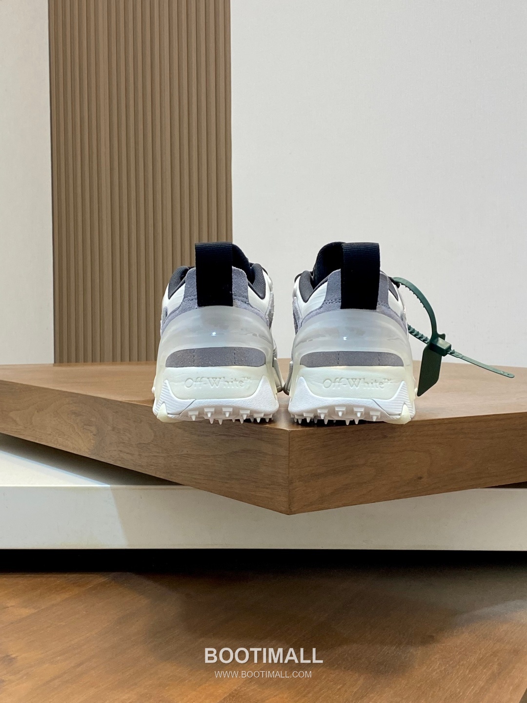 Off-White Hiking Suede Mesh Low Sneakers with Spike Rubber Sole Detail 오프화이트 하이킹 스웨이드 메쉬 로우 스니커즈 스파이크 러버솔 디테일 4.5cm 8