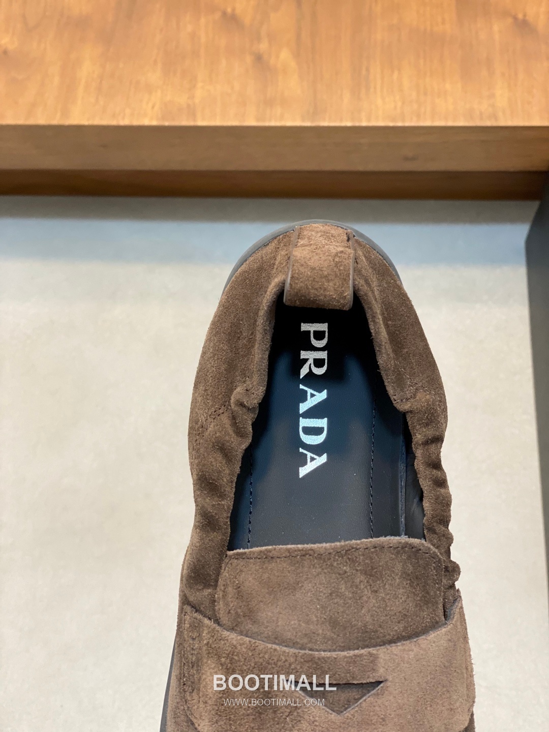 Prada Full Grain Calfskin Slip-On Low Sneakers with EVA TPU Sole Detail 프라다 풀그레인 카프스킨 슬립온 로우 스니커즈 EVA TPU 솔 디테일 4.0cm 7