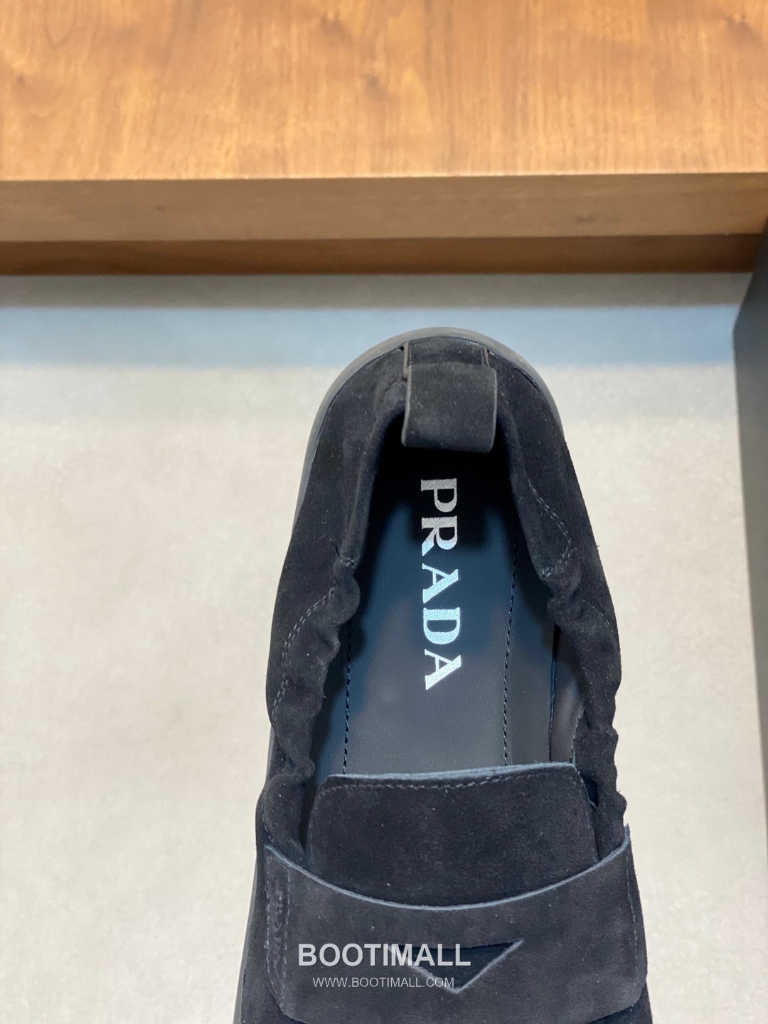 Prada Full Grain Calfskin Slip-On Low Sneakers with EVA TPU Sole Detail 프라다 풀그레인 카프스킨 슬립온 로우 스니커즈 EVA TPU 솔 디테일 4.0cm 7