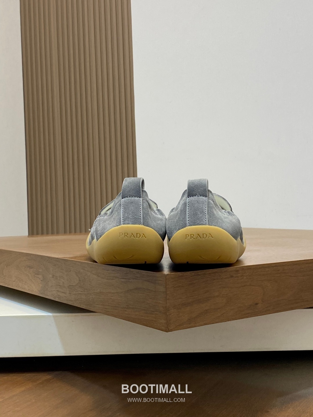 Prada Full Grain Calfskin Slip-On Low Sneakers with EVA TPU Sole Detail 프라다 풀그레인 카프스킨 슬립온 로우 스니커즈 EVA TPU 솔 디테일 4.0cm 8