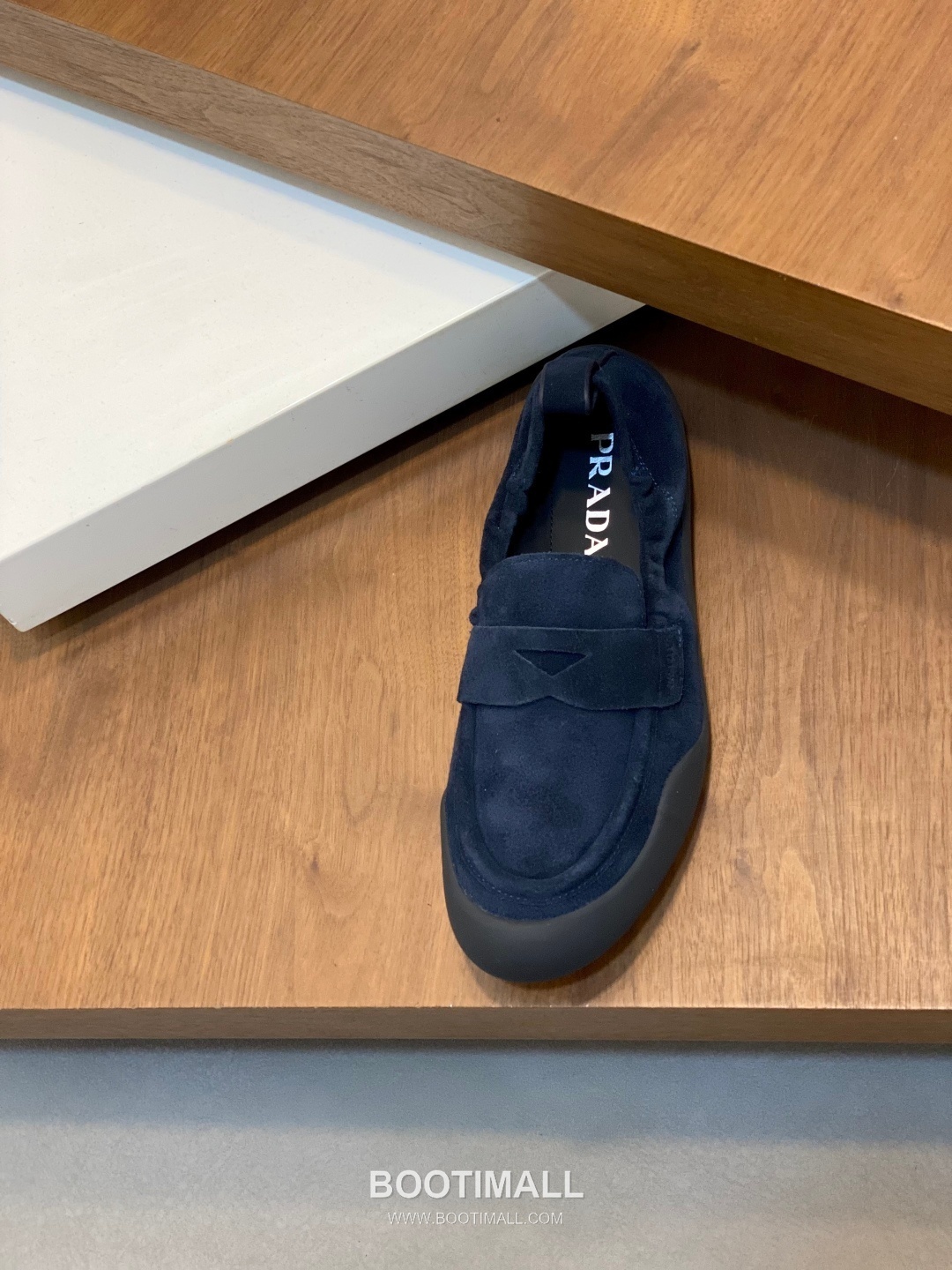 Prada Full Grain Calfskin Slip-On Low Sneakers with EVA TPU Sole Detail 프라다 풀그레인 카프스킨 슬립온 로우 스니커즈 EVA TPU 솔 디테일 4.0cm 6