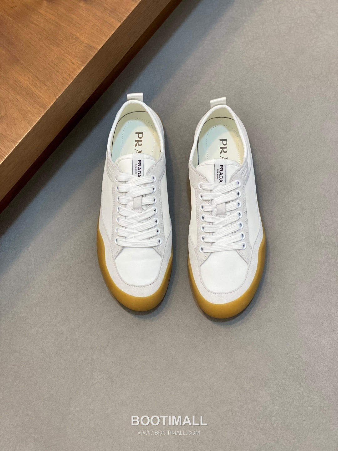 Prada Speedrock Calfskin Mesh Low Sneakers with Elastic Lace Lock Detail 프라다 스피드락 카프스킨 메쉬 로우 스니커즈 엘라스틱 레이스락 디테일 4.5cm 1