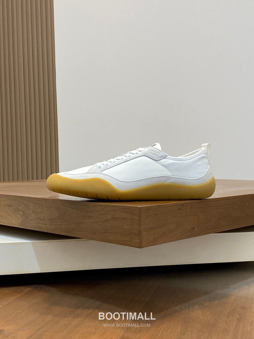 Prada Speedrock Calfskin Mesh Low Sneakers with Elastic Lace Lock Detail 프라다 스피드락 카프스킨 메쉬 로우 스니커즈 엘라스틱 레이스락 디테일 4.5cm 2