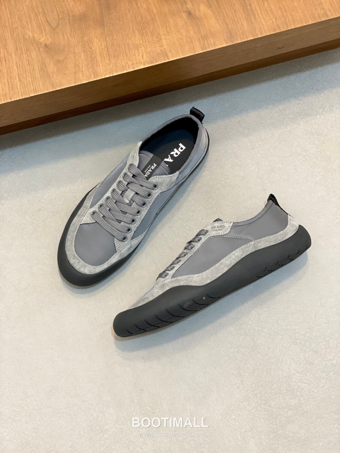 Prada Speedrock Calfskin Mesh Low Sneakers with Elastic Lace Lock Detail 프라다 스피드락 카프스킨 메쉬 로우 스니커즈 엘라스틱 레이스락 디테일 4.5cm 5