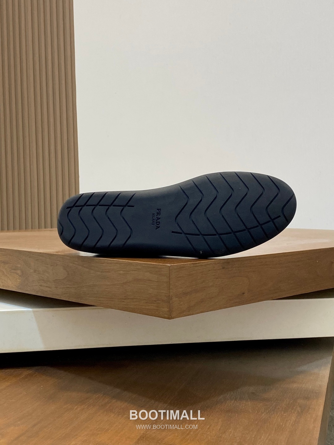 Prada Speedrock Calfskin Mesh Low Sneakers with Elastic Lace Lock Detail 프라다 스피드락 카프스킨 메쉬 로우 스니커즈 엘라스틱 레이스락 디테일 4.5cm 9