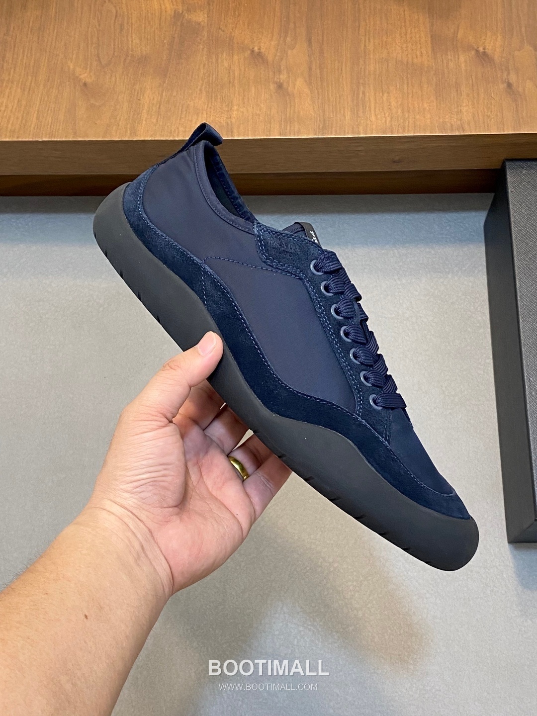 Prada Speedrock Calfskin Mesh Low Sneakers with Elastic Lace Lock Detail 프라다 스피드락 카프스킨 메쉬 로우 스니커즈 엘라스틱 레이스락 디테일 4.5cm 4