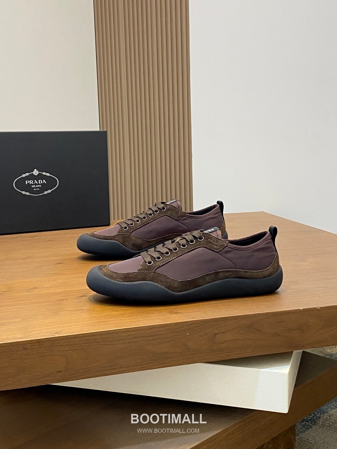 Prada Speedrock Calfskin Mesh Low Sneakers with Elastic Lace Lock Detail 프라다 스피드락 카프스킨 메쉬 로우 스니커즈 엘라스틱 레이스락 디테일 4.5cm 3