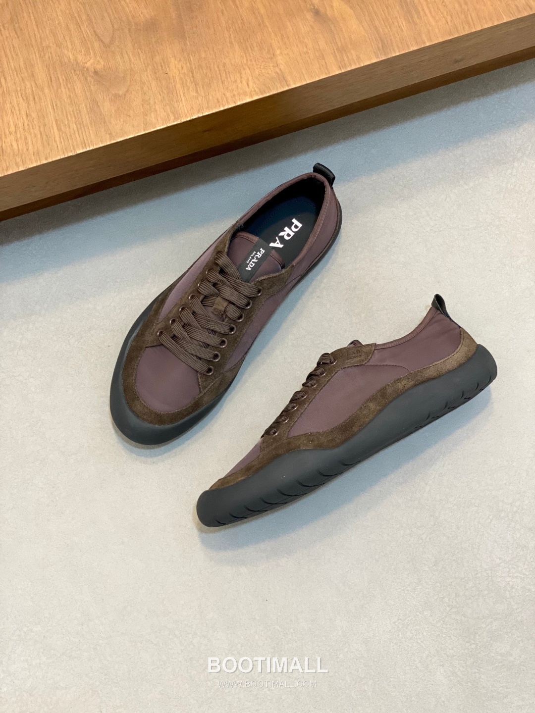 Prada Speedrock Calfskin Mesh Low Sneakers with Elastic Lace Lock Detail 프라다 스피드락 카프스킨 메쉬 로우 스니커즈 엘라스틱 레이스락 디테일 4.5cm 5