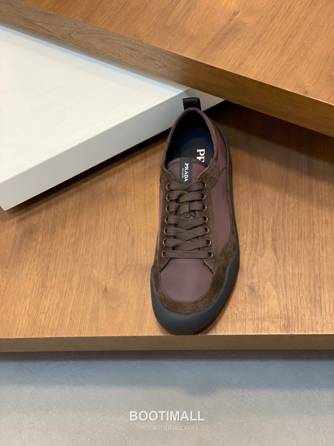 Prada Speedrock Calfskin Mesh Low Sneakers with Elastic Lace Lock Detail 프라다 스피드락 카프스킨 메쉬 로우 스니커즈 엘라스틱 레이스락 디테일 4.5cm 6