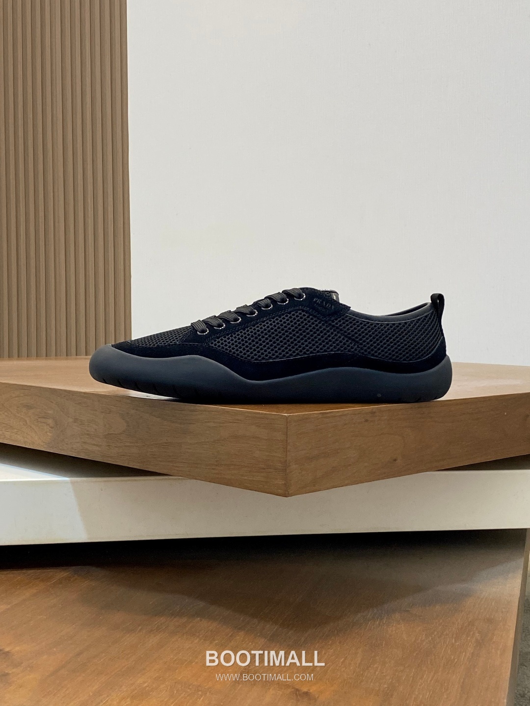 Prada Speedrock Calfskin Mesh Low Sneakers with Elastic Lace Lock Detail 프라다 스피드락 카프스킨 메쉬 로우 스니커즈 엘라스틱 레이스락 디테일 4.5cm 2