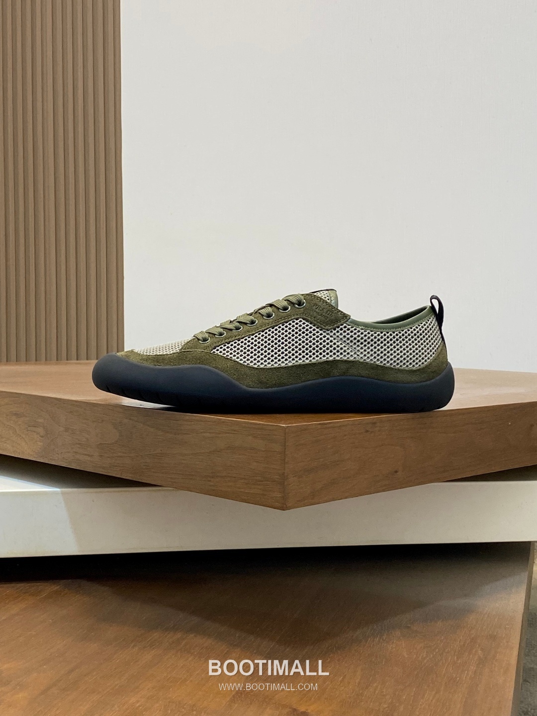 Prada Speedrock Calfskin Mesh Low Sneakers with Elastic Lace Lock Detail 프라다 스피드락 카프스킨 메쉬 로우 스니커즈 엘라스틱 레이스락 디테일 4.5cm 2