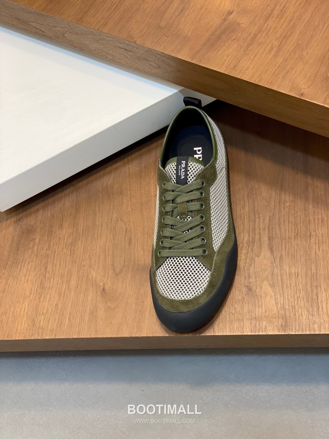 Prada Speedrock Calfskin Mesh Low Sneakers with Elastic Lace Lock Detail 프라다 스피드락 카프스킨 메쉬 로우 스니커즈 엘라스틱 레이스락 디테일 4.5cm 6