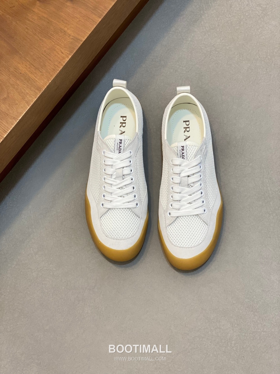 Prada Speedrock Calfskin Mesh Low Sneakers with Elastic Lace Lock Detail 프라다 스피드락 카프스킨 메쉬 로우 스니커즈 엘라스틱 레이스락 디테일 4.5cm 1