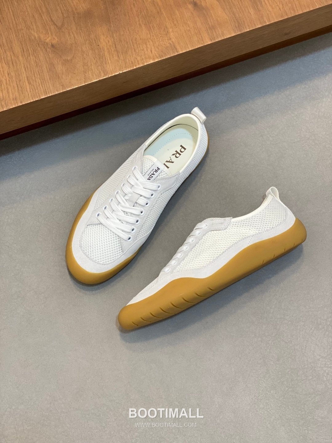 Prada Speedrock Calfskin Mesh Low Sneakers with Elastic Lace Lock Detail 프라다 스피드락 카프스킨 메쉬 로우 스니커즈 엘라스틱 레이스락 디테일 4.5cm 5