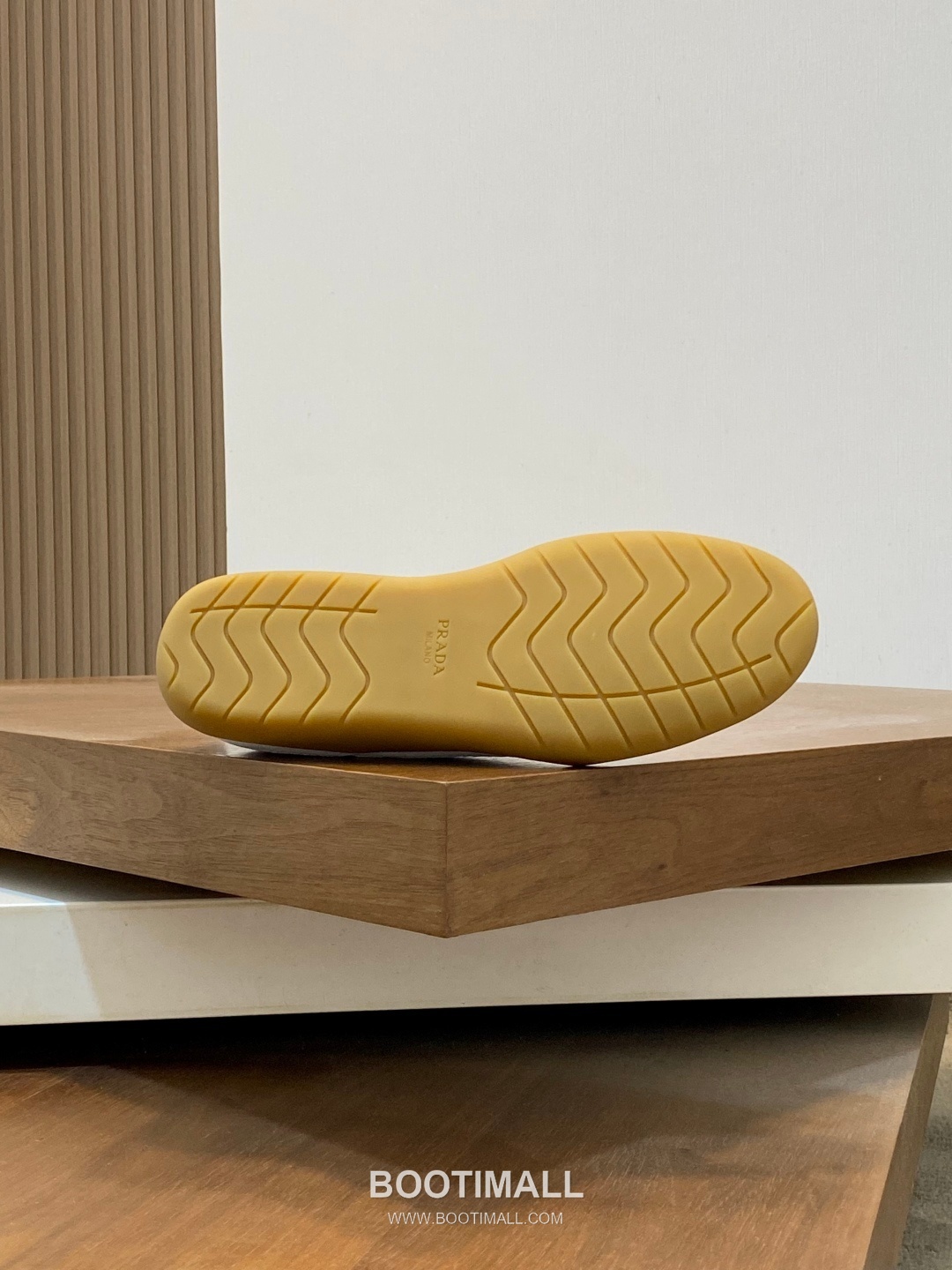 Prada Speedrock Calfskin Mesh Low Sneakers with Elastic Lace Lock Detail 프라다 스피드락 카프스킨 메쉬 로우 스니커즈 엘라스틱 레이스락 디테일 4.5cm 9