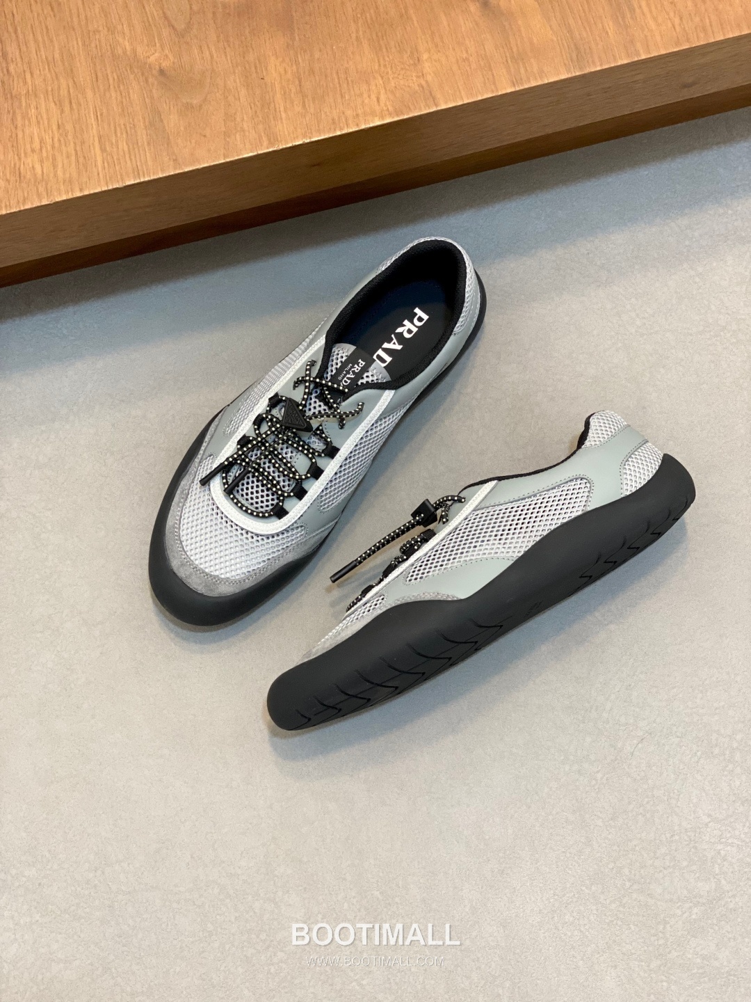 Prada Speedrock Calfskin Mesh Low Sneakers with Elastic Lace Lock Detail 프라다 스피드락 카프스킨 메쉬 로우 스니커즈 엘라스틱 레이스락 디테일 4.5cm 5