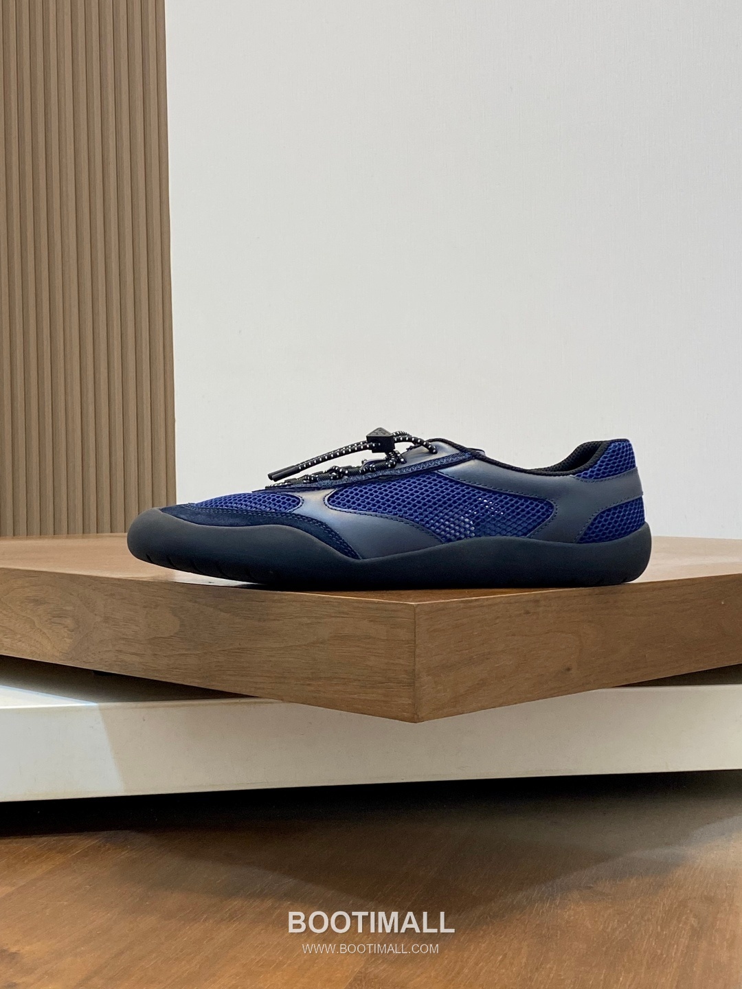 Prada Speedrock Calfskin Mesh Low Sneakers with Elastic Lace Lock Detail 프라다 스피드락 카프스킨 메쉬 로우 스니커즈 엘라스틱 레이스락 디테일 4.5cm 2