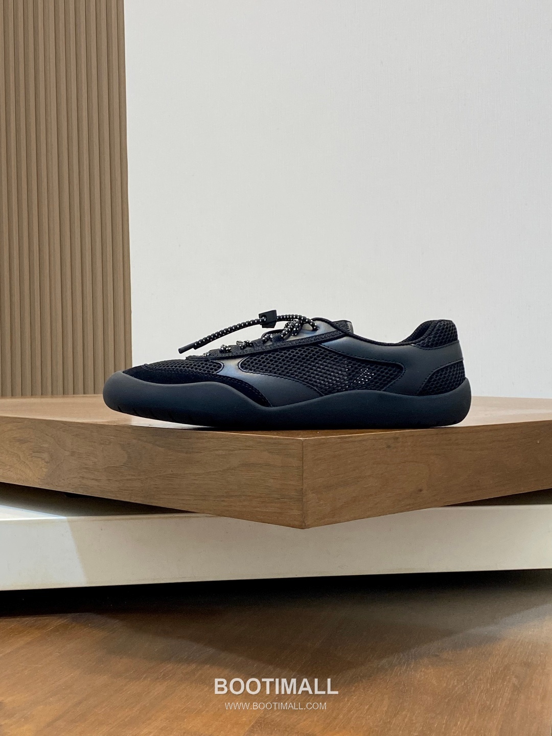 Prada Speedrock Calfskin Mesh Low Sneakers with Elastic Lace Lock Detail 프라다 스피드락 카프스킨 메쉬 로우 스니커즈 엘라스틱 레이스락 디테일 4.5cm 2