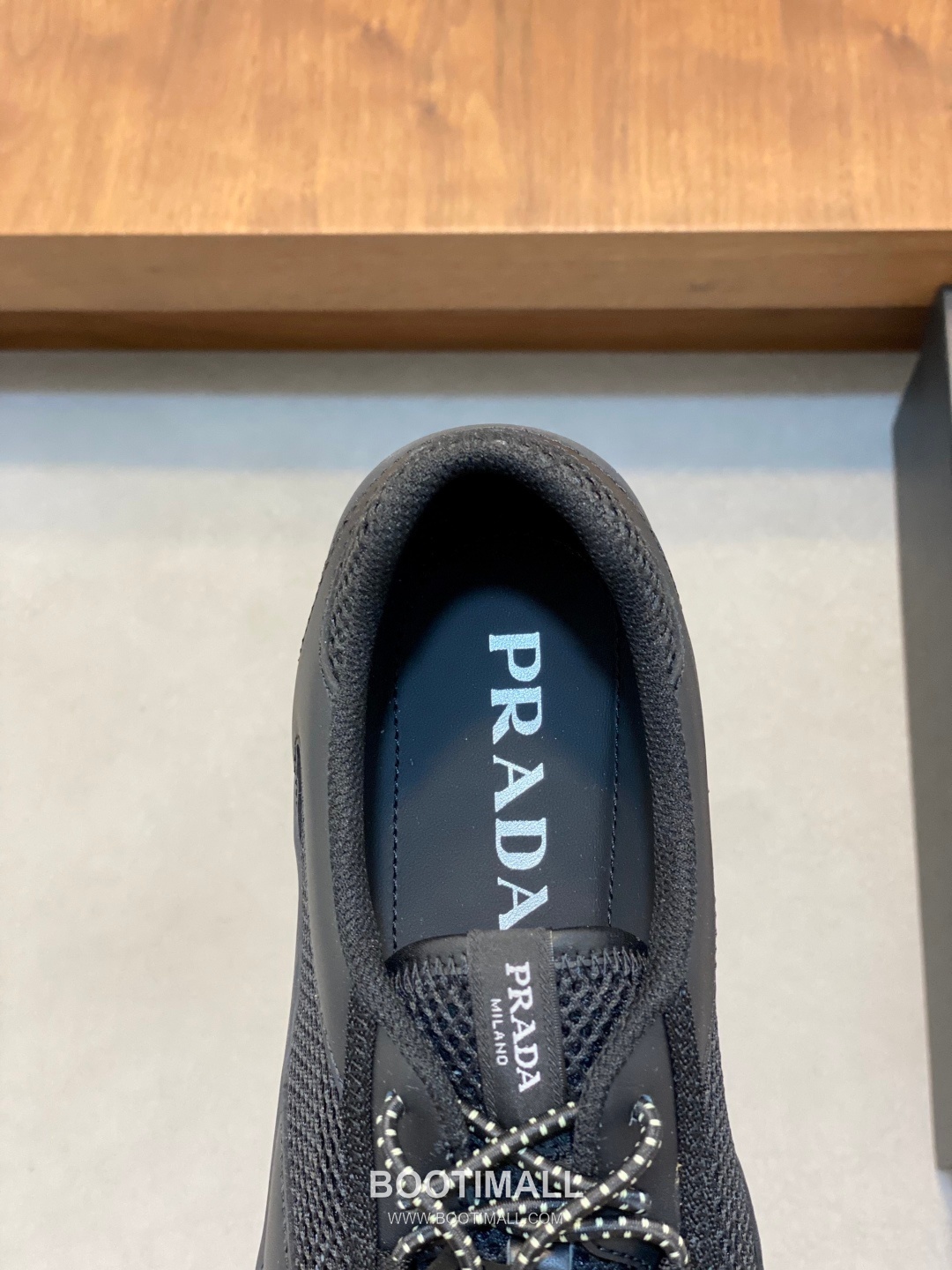 Prada Speedrock Calfskin Mesh Low Sneakers with Elastic Lace Lock Detail 프라다 스피드락 카프스킨 메쉬 로우 스니커즈 엘라스틱 레이스락 디테일 4.5cm 7