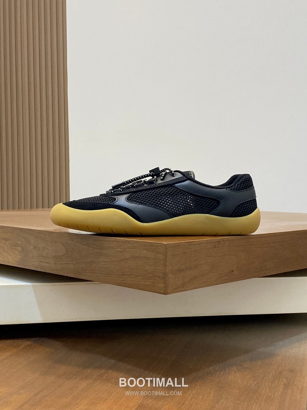 Prada Speedrock Calfskin Mesh Low Sneakers with Elastic Lace Lock Detail 프라다 스피드락 카프스킨 메쉬 로우 스니커즈 엘라스틱 레이스락 디테일 4.5cm 2