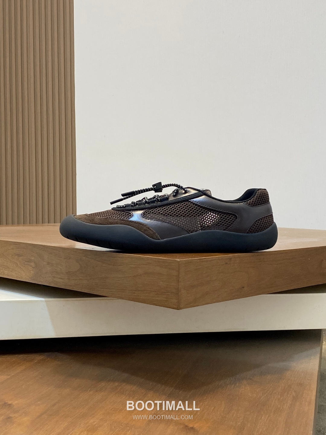 Prada Speedrock Calfskin Mesh Low Sneakers with Elastic Lace Lock Detail 프라다 스피드락 카프스킨 메쉬 로우 스니커즈 엘라스틱 레이스락 디테일 4.5cm 2