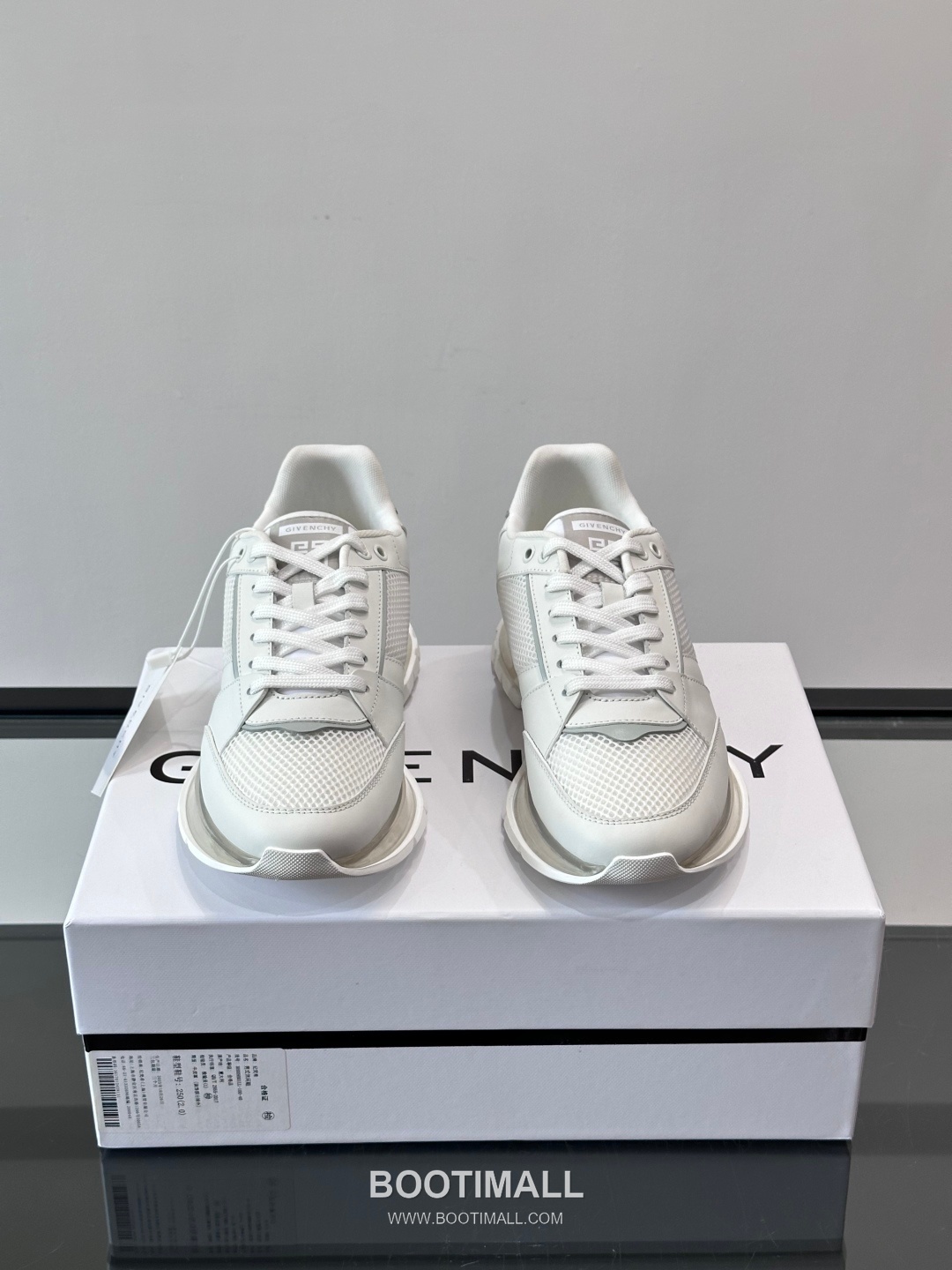 Givenchy Calfskin Mesh Low Sneakers with Air Cushion Sole Detail 지방시 카프스킨 메쉬 로우 스니커즈 에어쿠션 솔 디테일 4.5cm 2