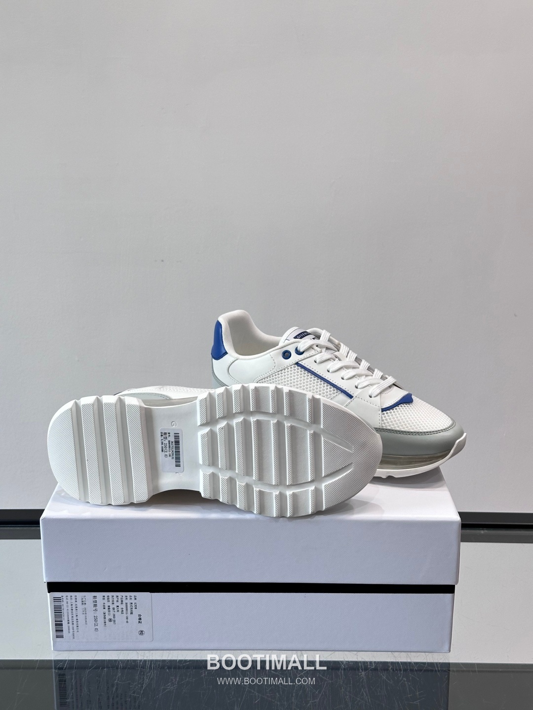 Givenchy Calfskin Mesh Low Sneakers with Air Cushion Sole Detail 지방시 카프스킨 메쉬 로우 스니커즈 에어쿠션 솔 디테일 4.5cm 9