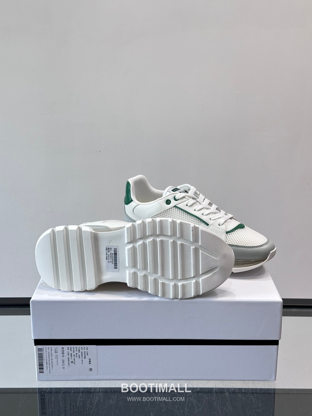 Givenchy Calfskin Mesh Low Sneakers with Air Cushion Sole Detail 지방시 카프스킨 메쉬 로우 스니커즈 에어쿠션 솔 디테일 4.5cm 9