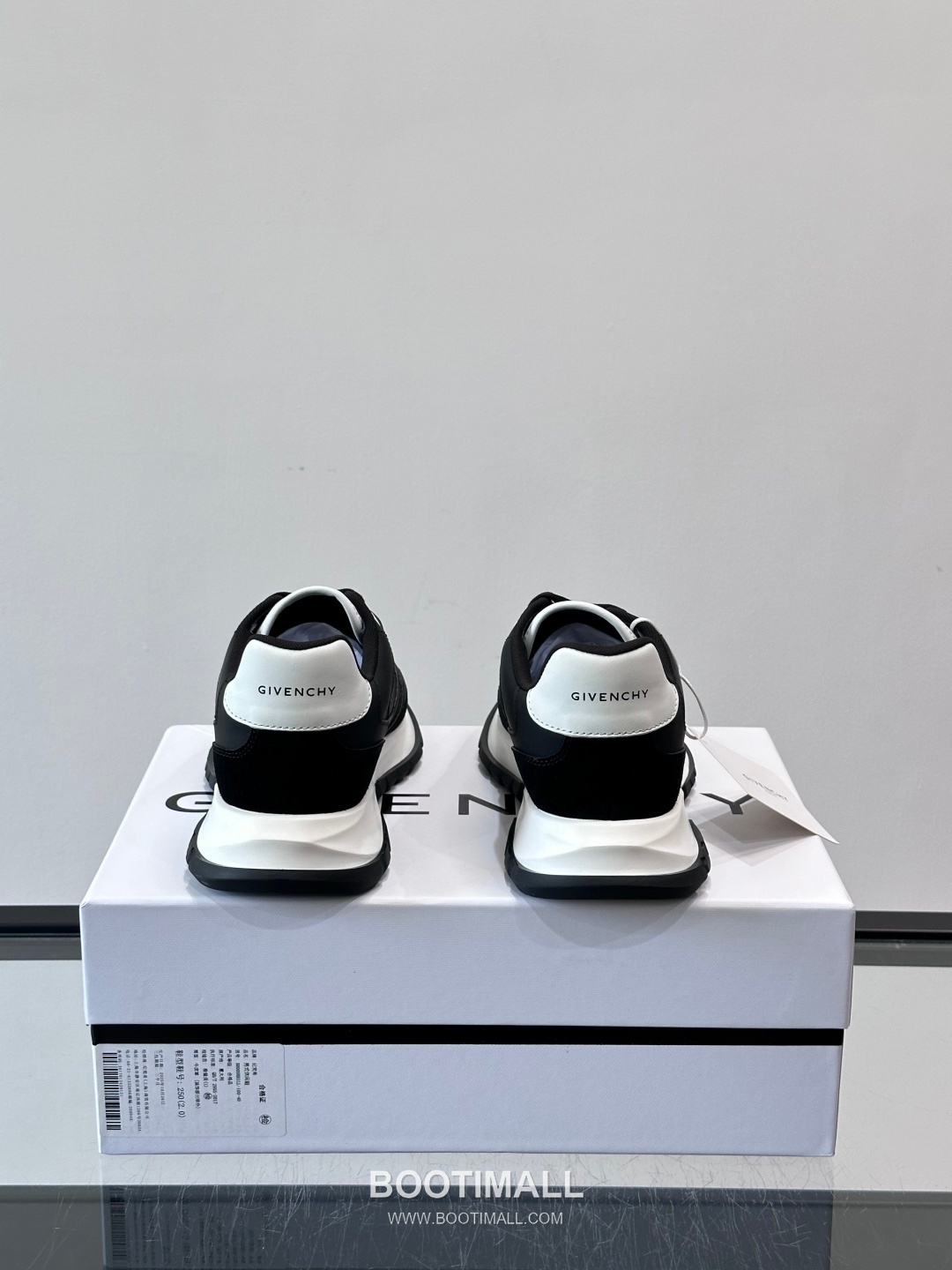 Givenchy Calfskin Low Sneakers with Air Cushion Sole Detail 지방시 카프스킨 로우 스니커즈 에어쿠션 솔 디테일 4.5cm 8