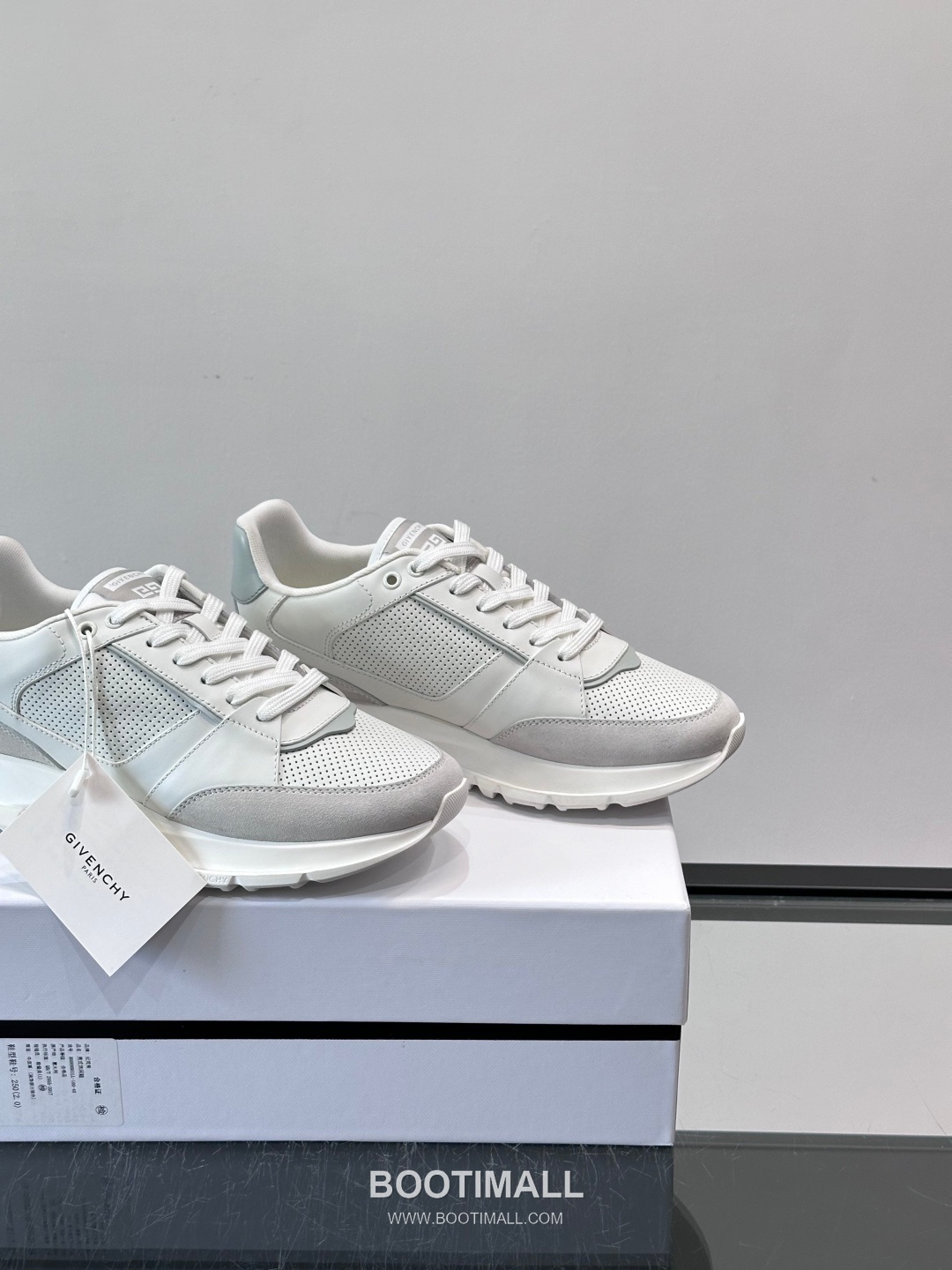 Givenchy Calfskin Low Sneakers with Air Cushion Sole Detail 지방시 카프스킨 로우 스니커즈 에어쿠션 솔 디테일 4.5cm 7