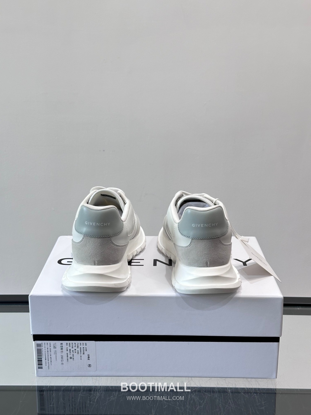 Givenchy Calfskin Low Sneakers with Air Cushion Sole Detail 지방시 카프스킨 로우 스니커즈 에어쿠션 솔 디테일 4.5cm 8