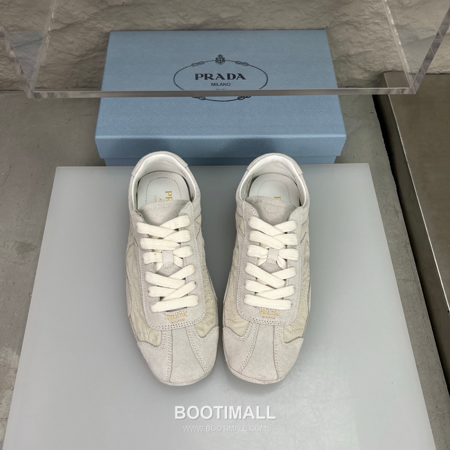 Prada Suede Silk Low German Trainer Sneakers with Rubber Sole Detail 프라다 스웨이드 실크 로우 독일군 트레이너 스니커즈 러버솔 디테일 3.0cm 3