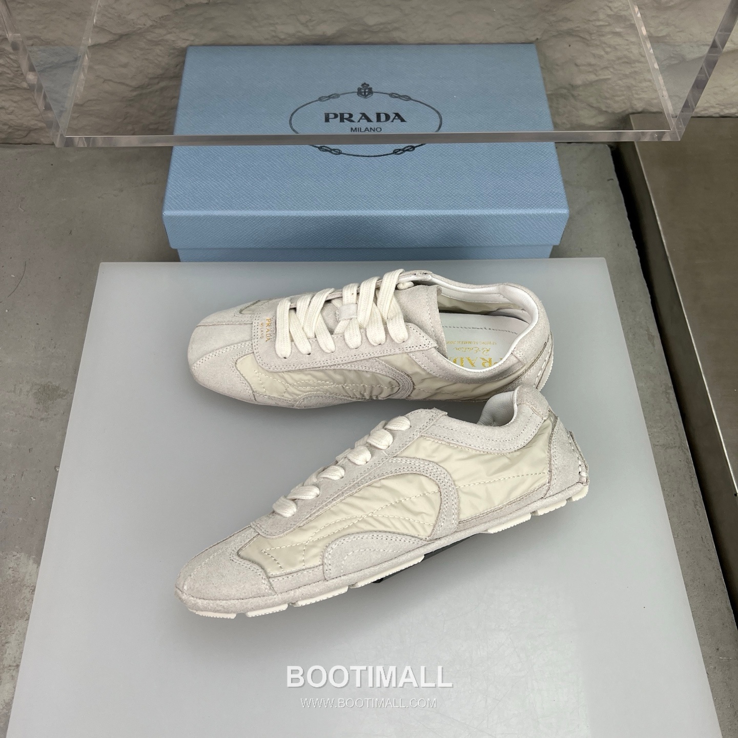 Prada Suede Silk Low German Trainer Sneakers with Rubber Sole Detail 프라다 스웨이드 실크 로우 독일군 트레이너 스니커즈 러버솔 디테일 3.0cm 4