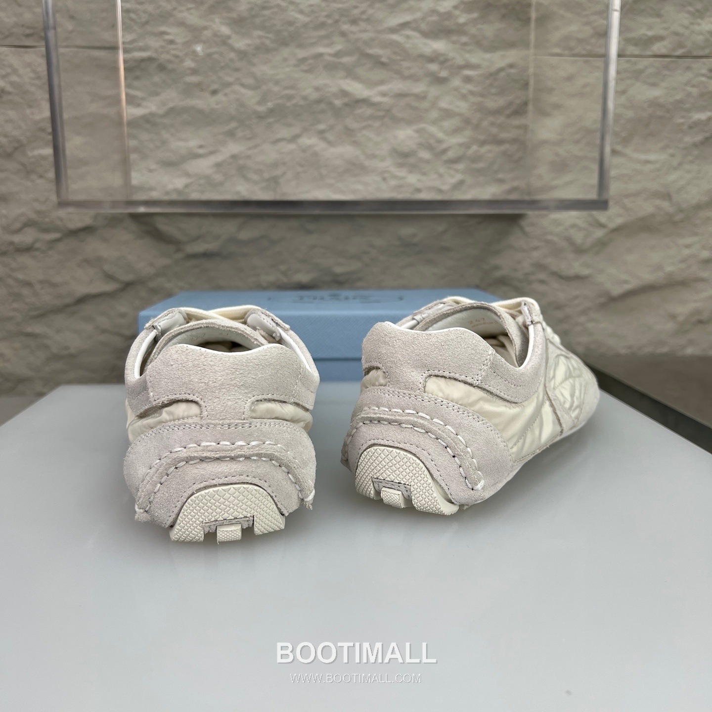 Prada Suede Silk Low German Trainer Sneakers with Rubber Sole Detail 프라다 스웨이드 실크 로우 독일군 트레이너 스니커즈 러버솔 디테일 3.0cm 8