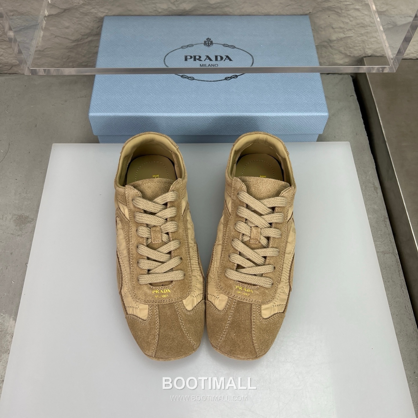 Prada Suede Silk Low German Trainer Sneakers with Rubber Sole Detail 프라다 스웨이드 실크 로우 독일군 트레이너 스니커즈 러버솔 디테일 3.0cm 3