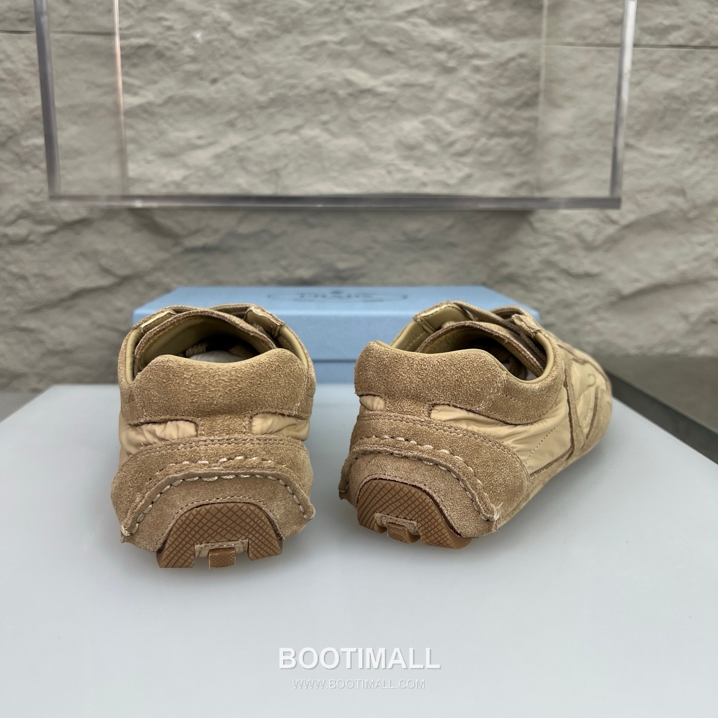 Prada Suede Silk Low German Trainer Sneakers with Rubber Sole Detail 프라다 스웨이드 실크 로우 독일군 트레이너 스니커즈 러버솔 디테일 3.0cm 8