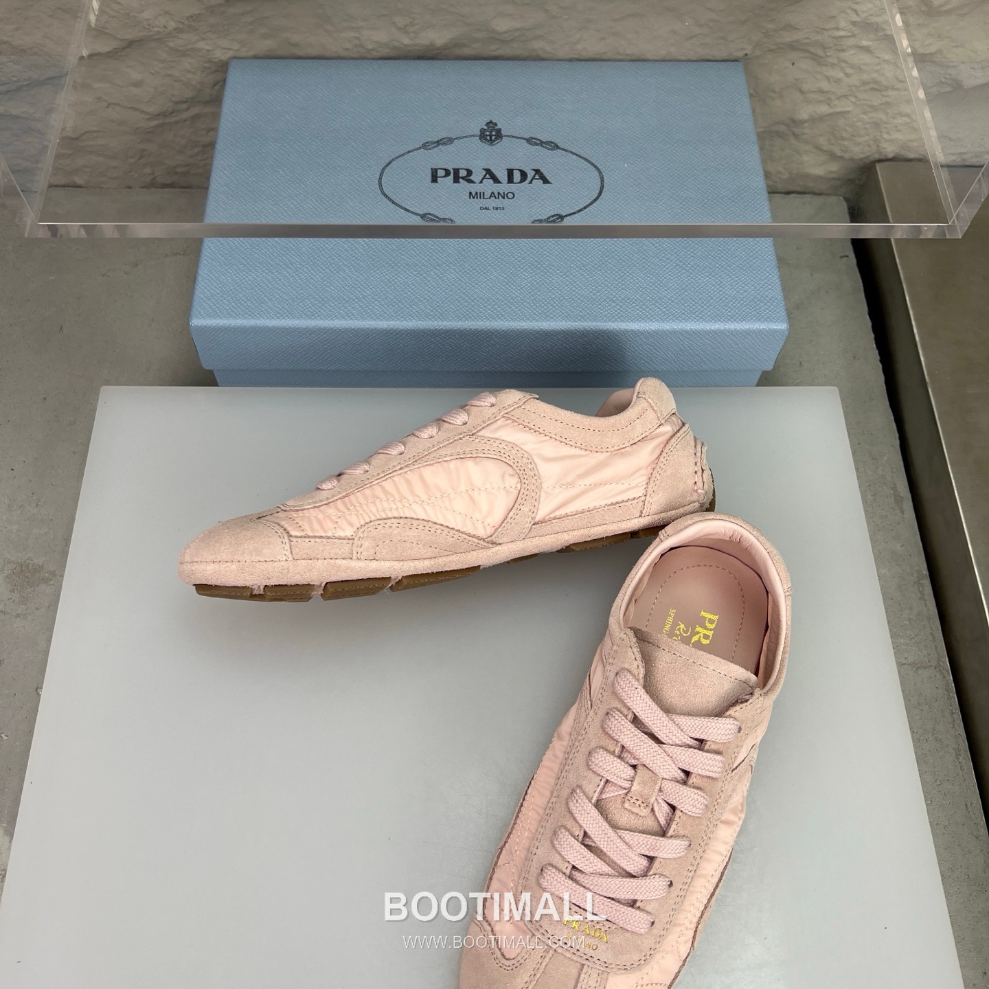 Prada Suede Silk Low German Trainer Sneakers with Rubber Sole Detail 프라다 스웨이드 실크 로우 독일군 트레이너 스니커즈 러버솔 디테일 3.0cm 5
