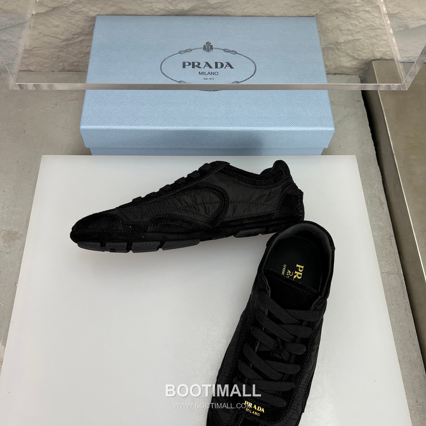 Prada Suede Silk Low German Trainer Sneakers with Rubber Sole Detail 프라다 스웨이드 실크 로우 독일군 트레이너 스니커즈 러버솔 디테일 3.0cm 5