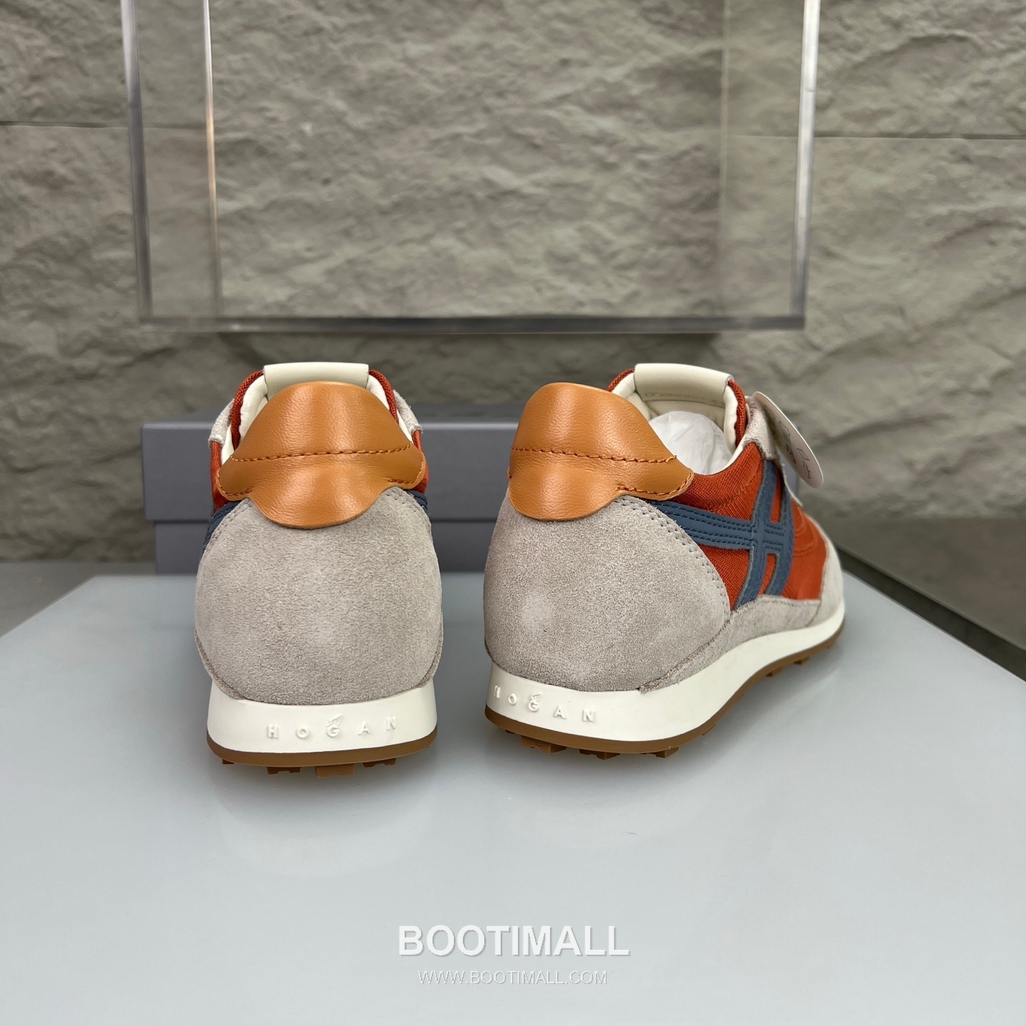 Hogan Calfskin Suede Low Sneakers with Lace-Up Platform Detail 호간 카프스킨 스웨이드 로우 스니커즈 레이스업 플랫폼 디테일 5.6cm 8