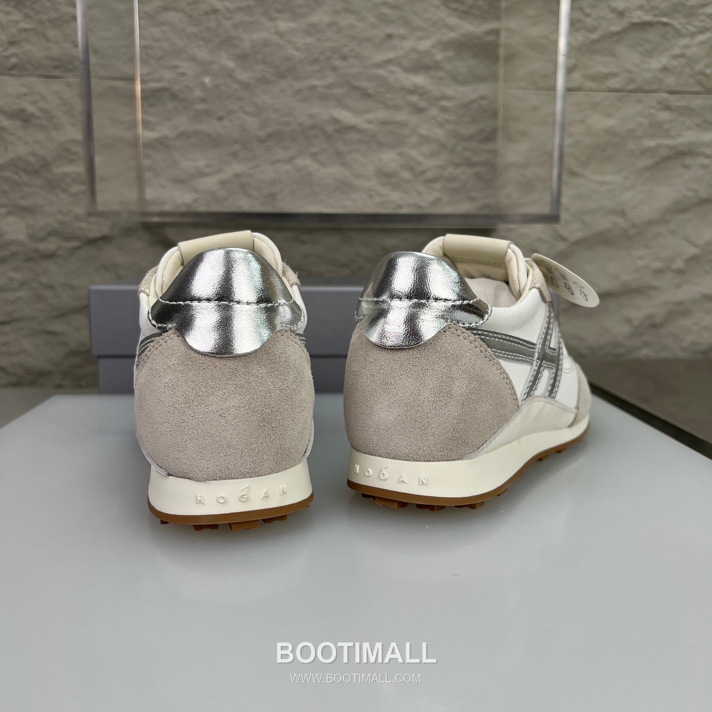 Hogan Calfskin Suede Low Sneakers with Lace-Up Platform Detail 호간 카프스킨 스웨이드 로우 스니커즈 레이스업 플랫폼 디테일 5.6cm 8