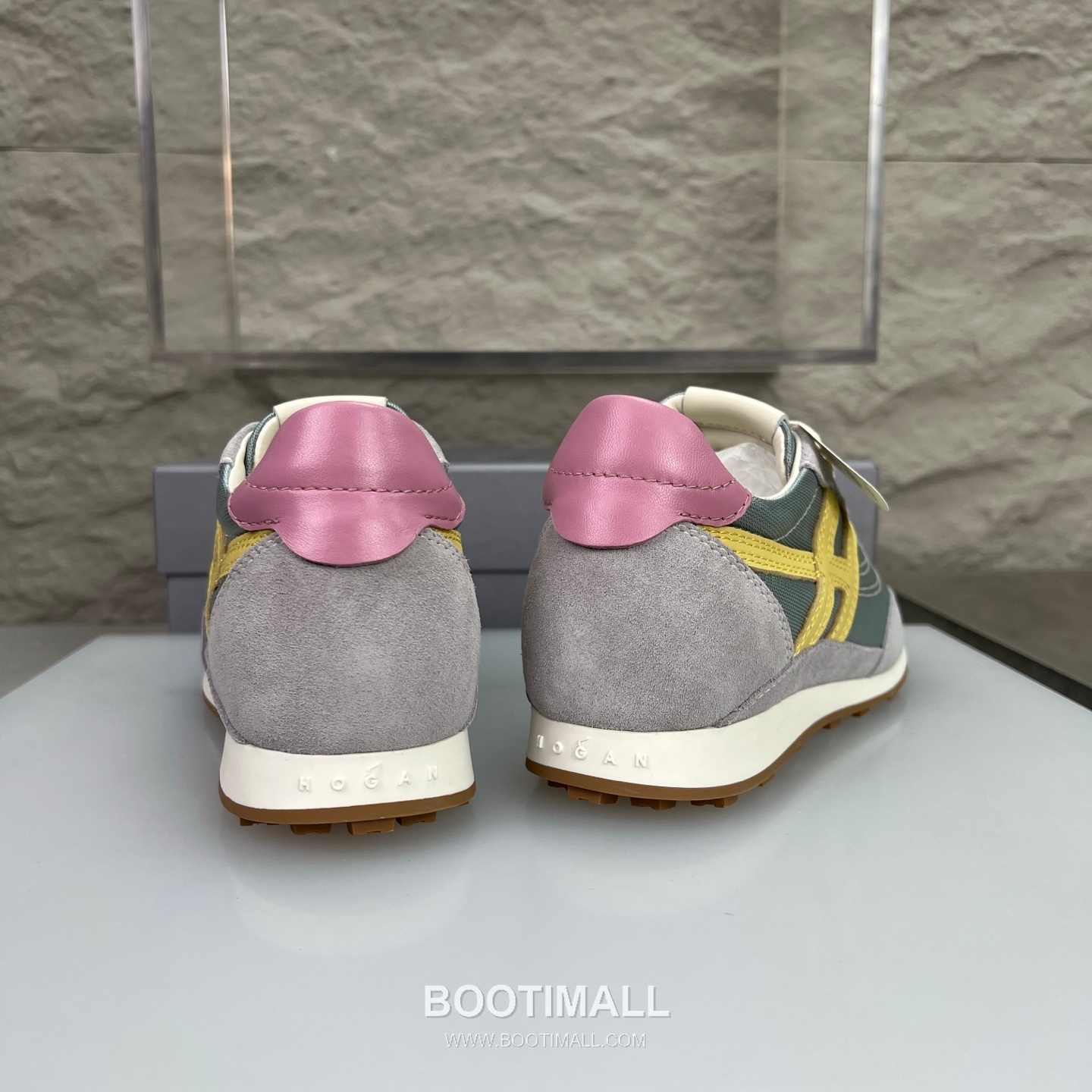 Hogan Calfskin Suede Low Sneakers with Lace-Up Platform Detail 호간 카프스킨 스웨이드 로우 스니커즈 레이스업 플랫폼 디테일 5.6cm 8