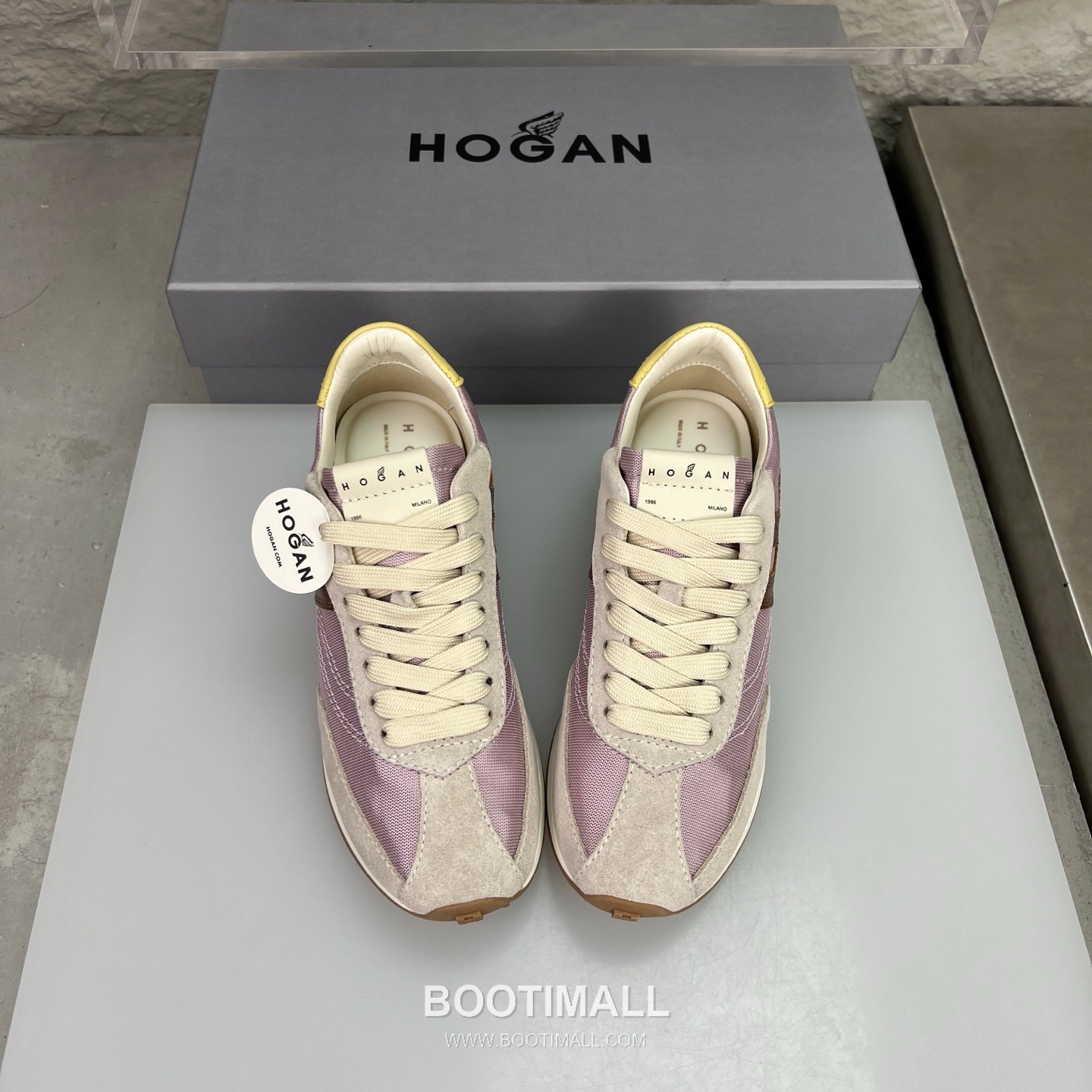 Hogan Calfskin Suede Low Sneakers with Lace-Up Platform Detail 호간 카프스킨 스웨이드 로우 스니커즈 레이스업 플랫폼 디테일 5.6cm 3