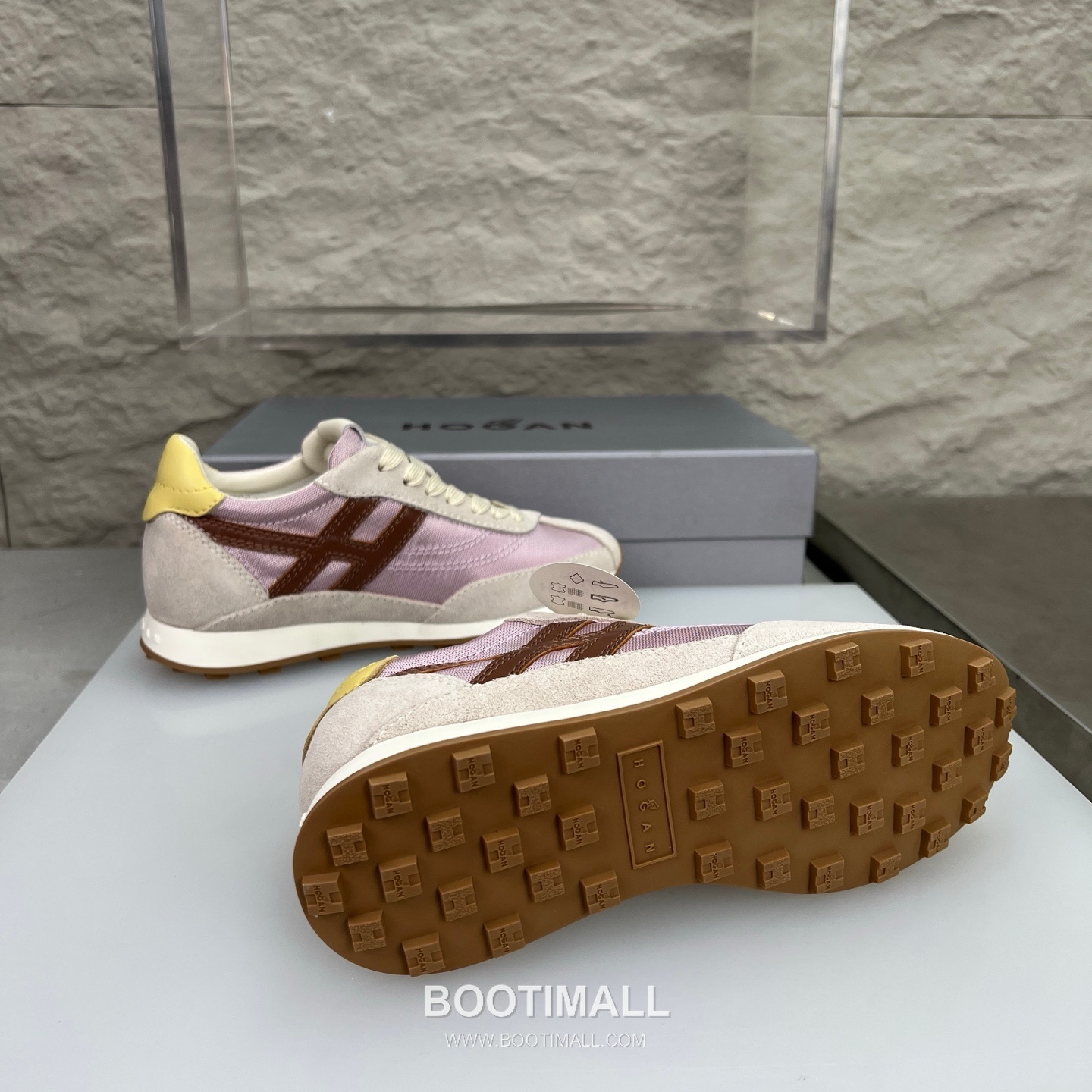 Hogan Calfskin Suede Low Sneakers with Lace-Up Platform Detail 호간 카프스킨 스웨이드 로우 스니커즈 레이스업 플랫폼 디테일 5.6cm 9