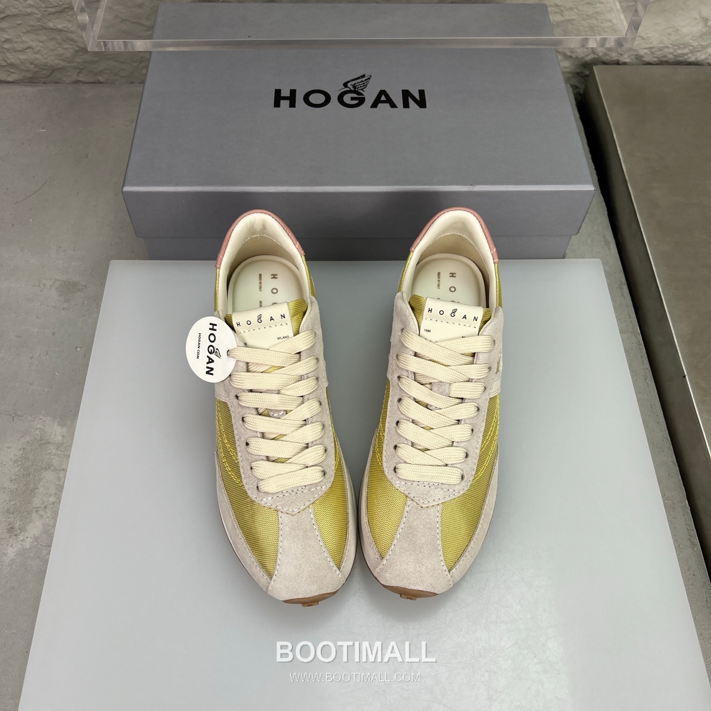 Hogan Calfskin Suede Low Sneakers with Lace-Up Platform Detail 호간 카프스킨 스웨이드 로우 스니커즈 레이스업 플랫폼 디테일 5.6cm 3